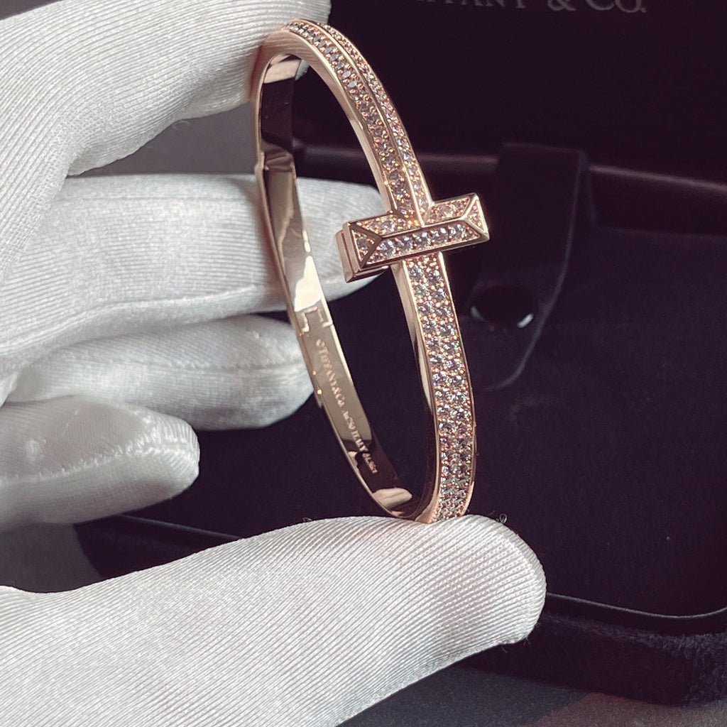 TIFFANY T1 WIDE HINGED BANGLE DIAMOND PAVED BRACELET
