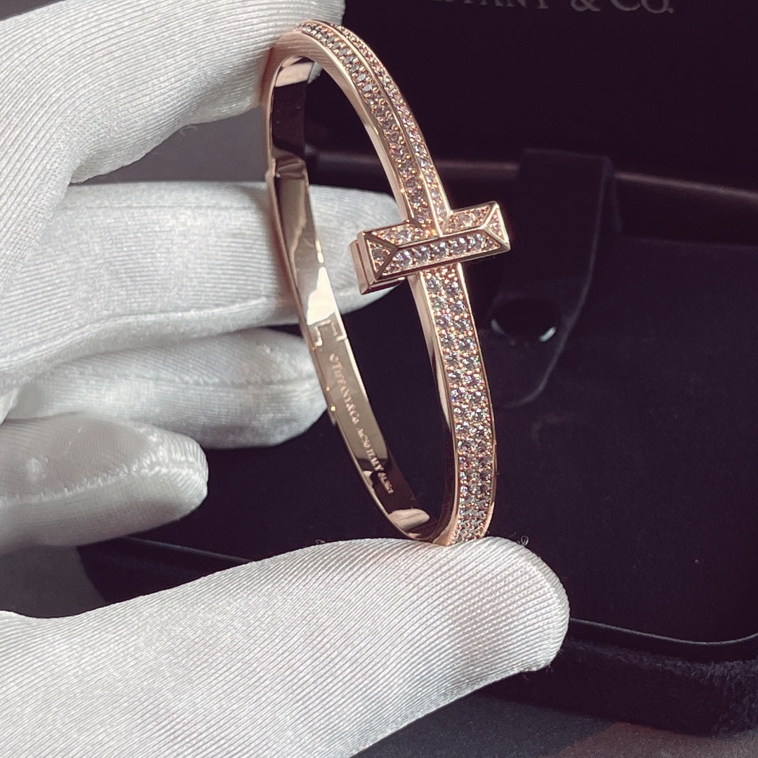 TIFFANY T1 WIDE HINGED BANGLE DIAMOND PAVED BRACELET